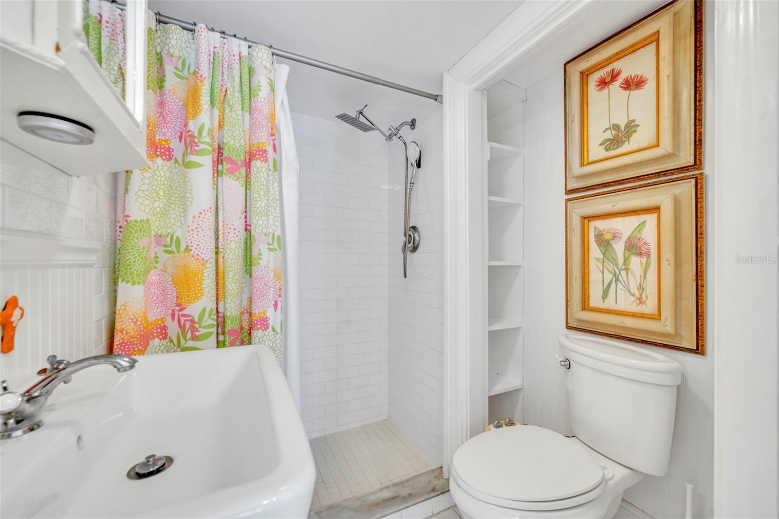 Image 17 of 34 For 244 Osceola Court