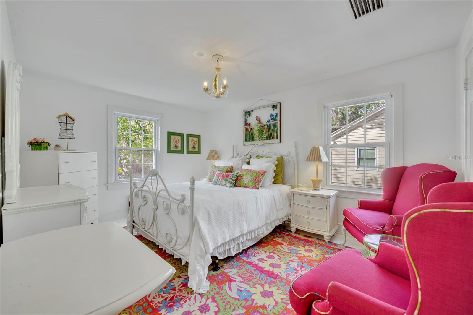 Image 21 of 34 For 244 Osceola Court