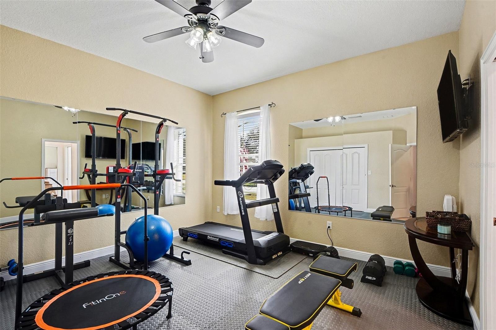 Image 24 of 54 For 2795 Fawn Lake Boulevard