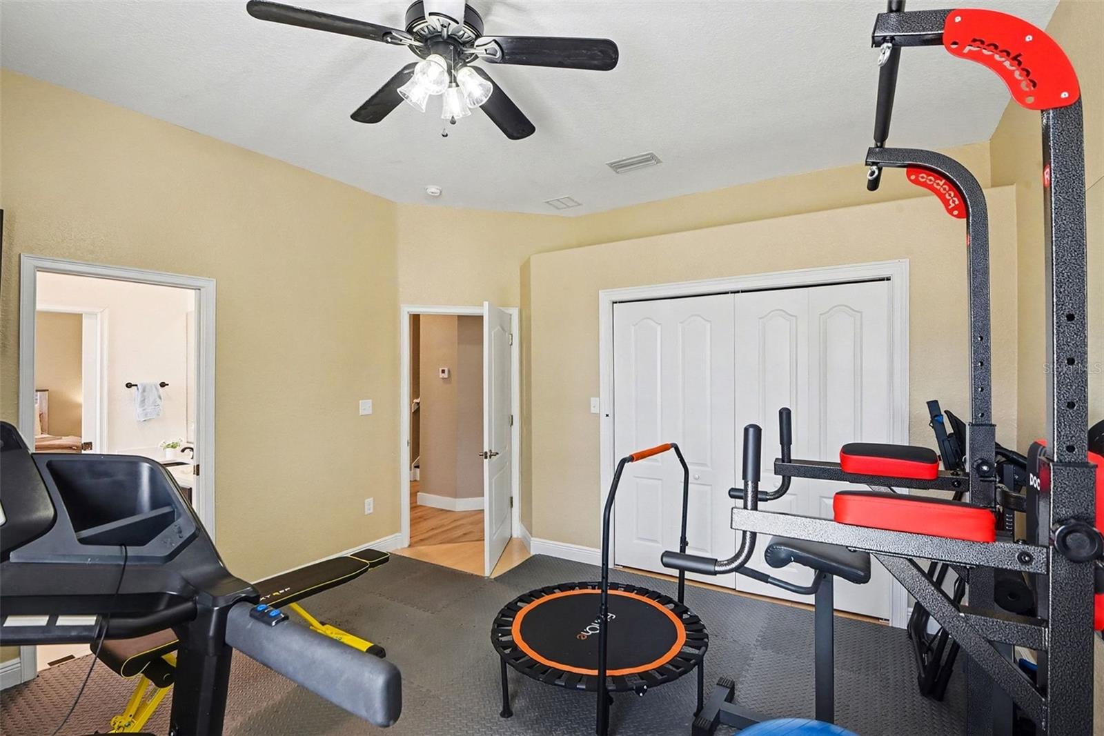 Image 25 of 54 For 2795 Fawn Lake Boulevard