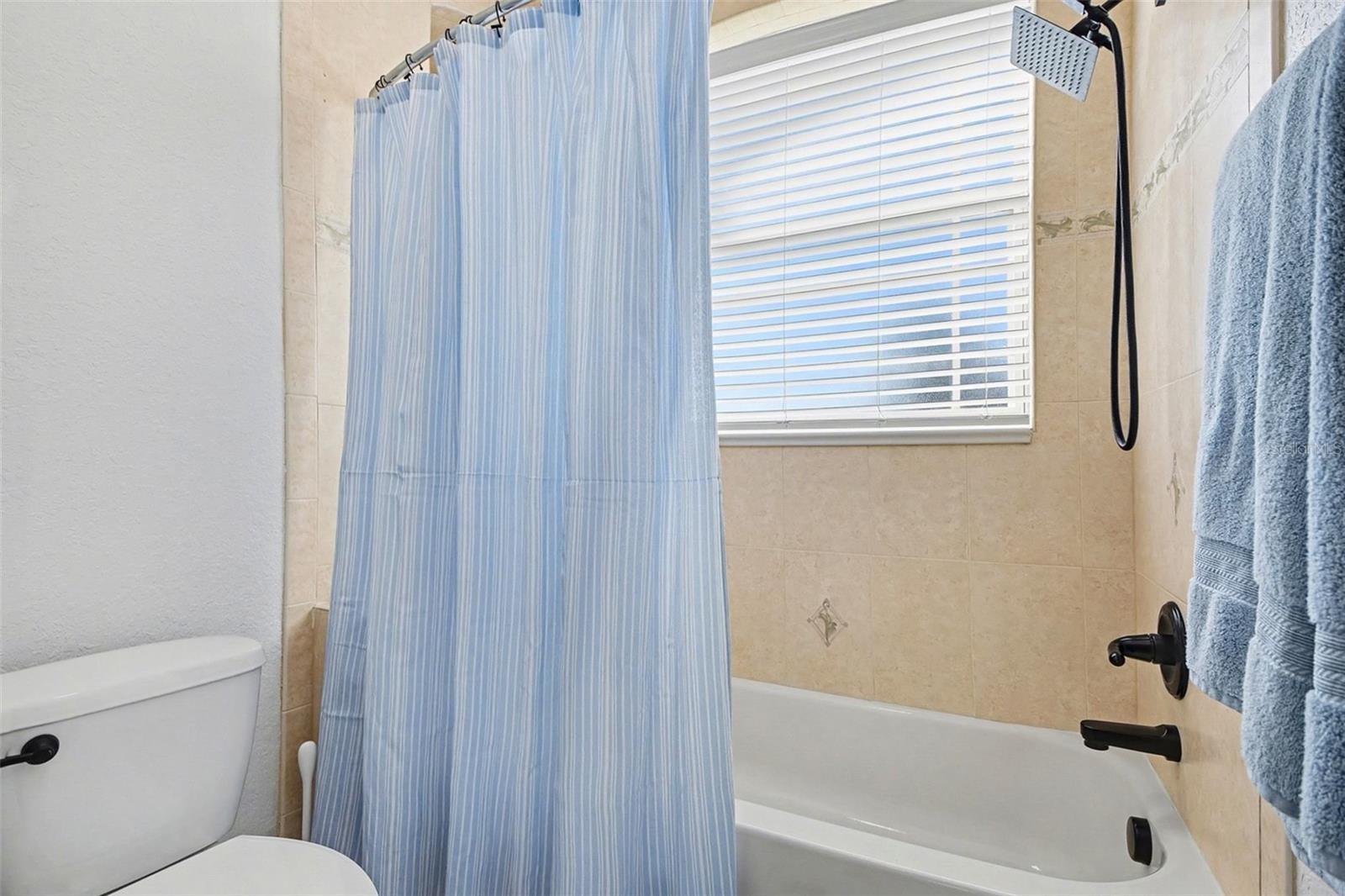 Image 27 of 54 For 2795 Fawn Lake Boulevard