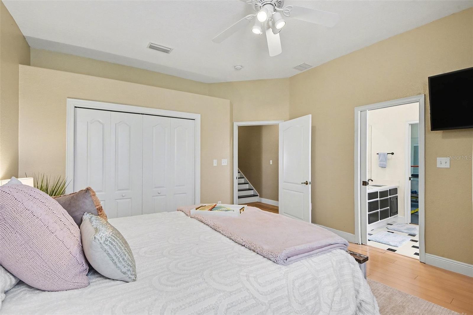 Image 29 of 54 For 2795 Fawn Lake Boulevard