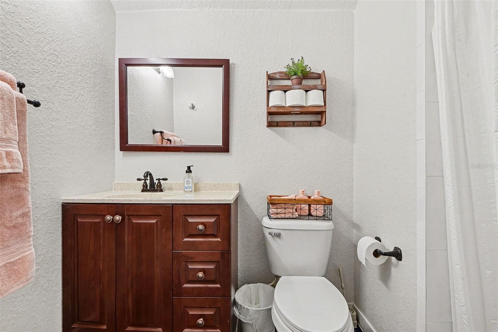 Image 38 of 54 For 2795 Fawn Lake Boulevard