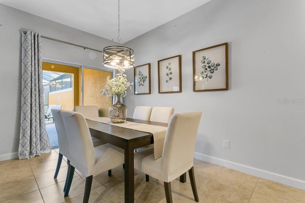 Image 6 of 33 For 8979 California Palm Road