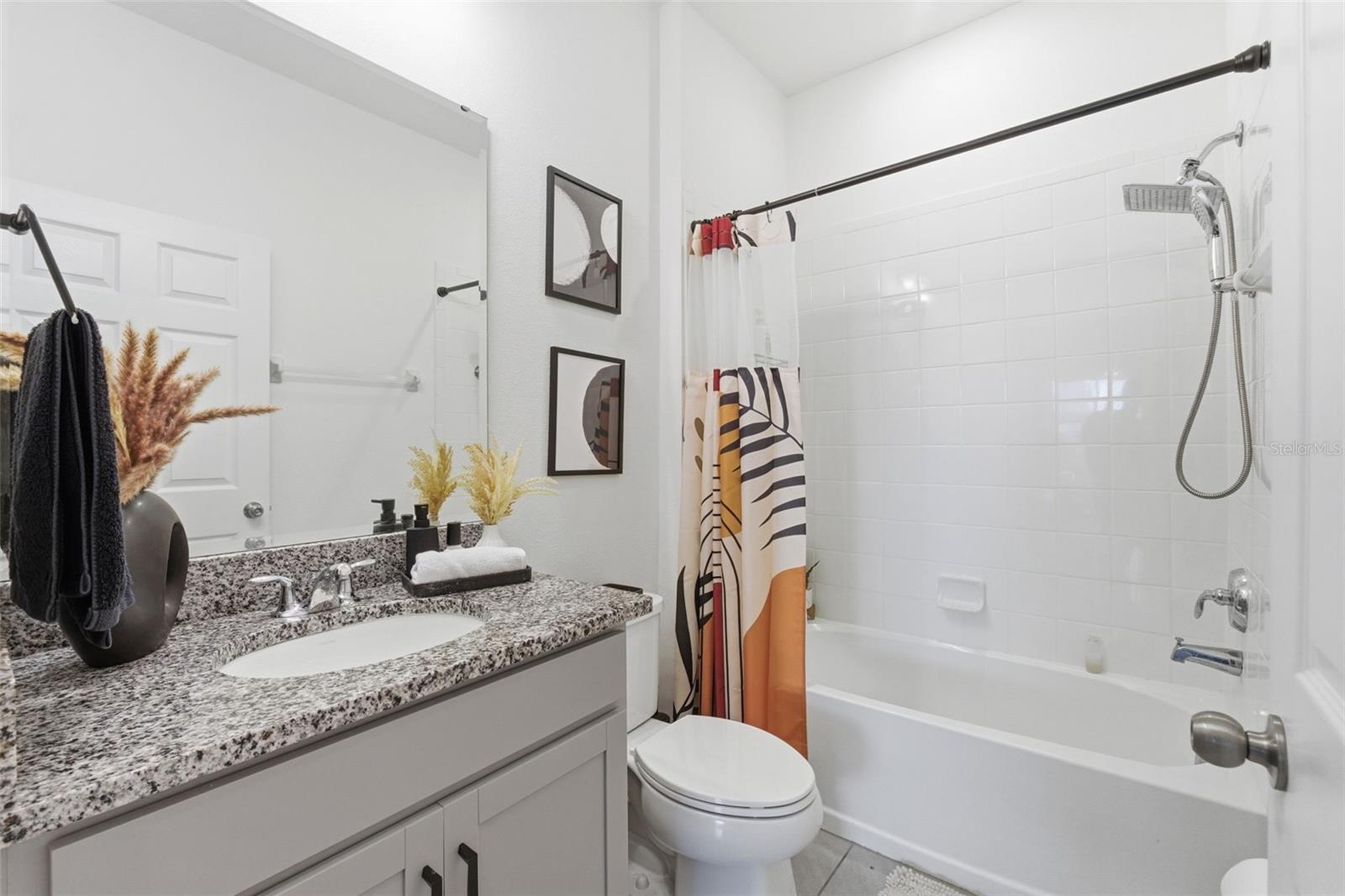 Image 33 of 98 For 751 Campo Lane