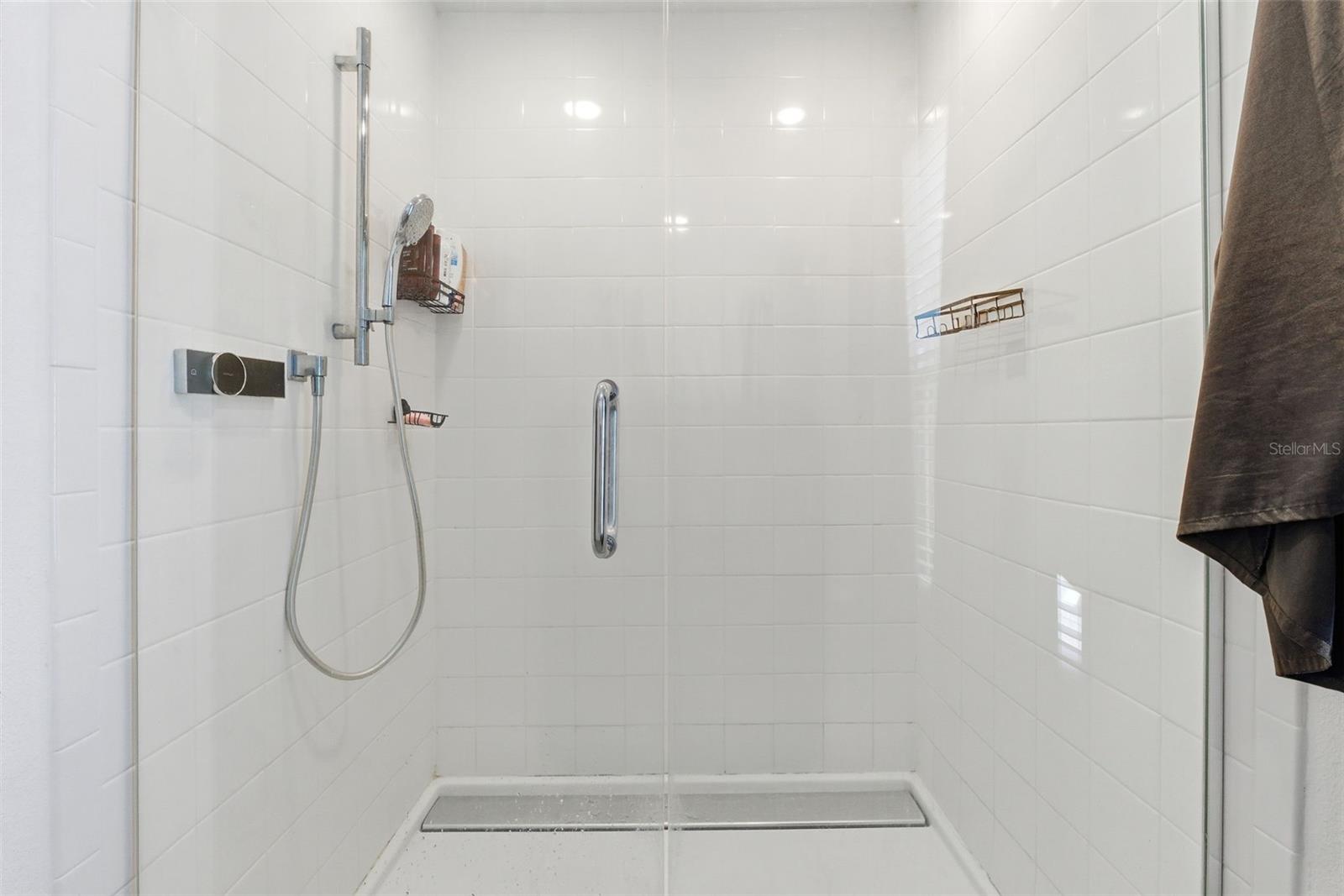 Image 43 of 98 For 751 Campo Lane