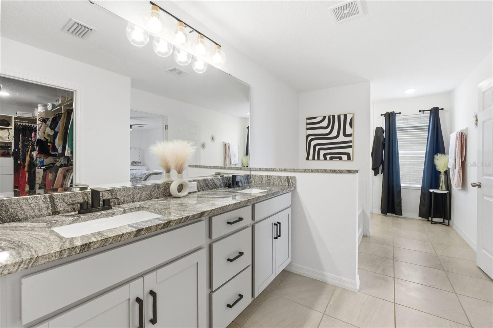 Image 45 of 98 For 751 Campo Lane