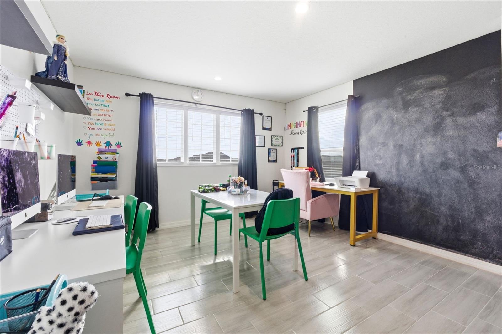 Image 52 of 98 For 751 Campo Lane