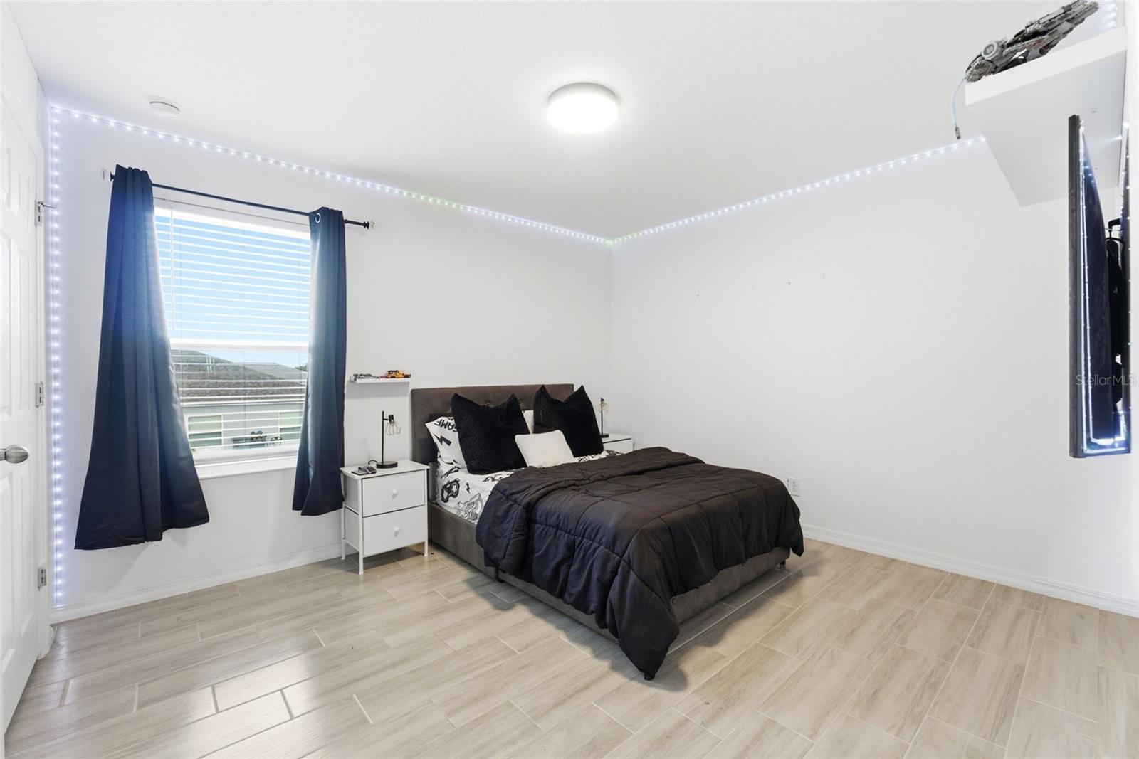 Image 63 of 98 For 751 Campo Lane