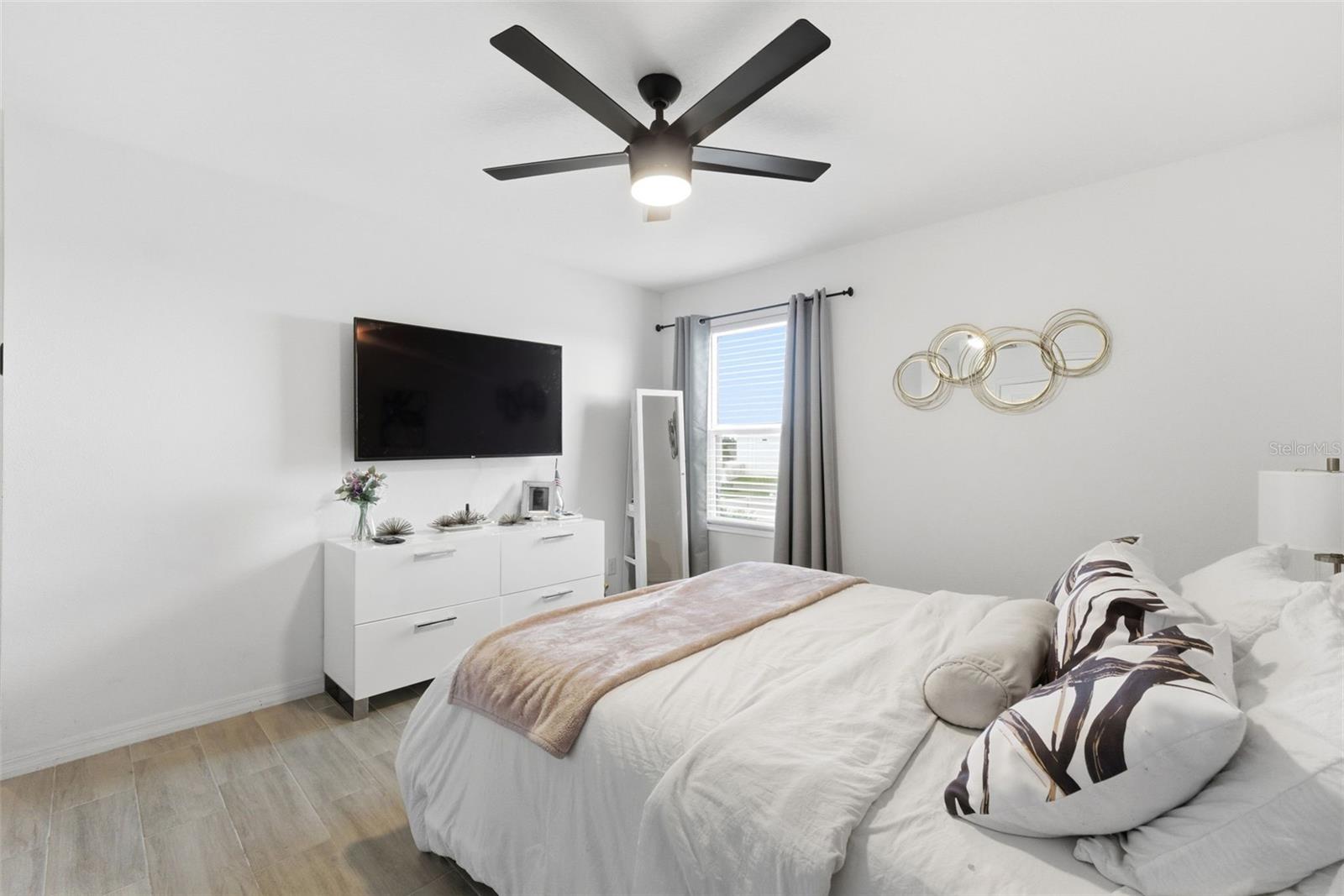 Image 69 of 98 For 751 Campo Lane