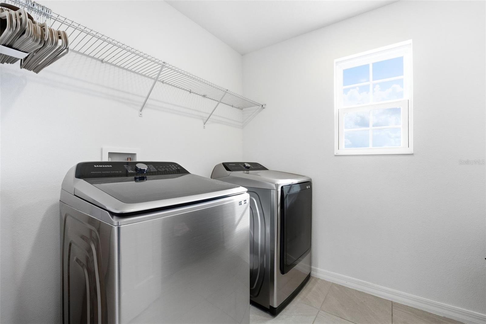 Image 71 of 98 For 751 Campo Lane