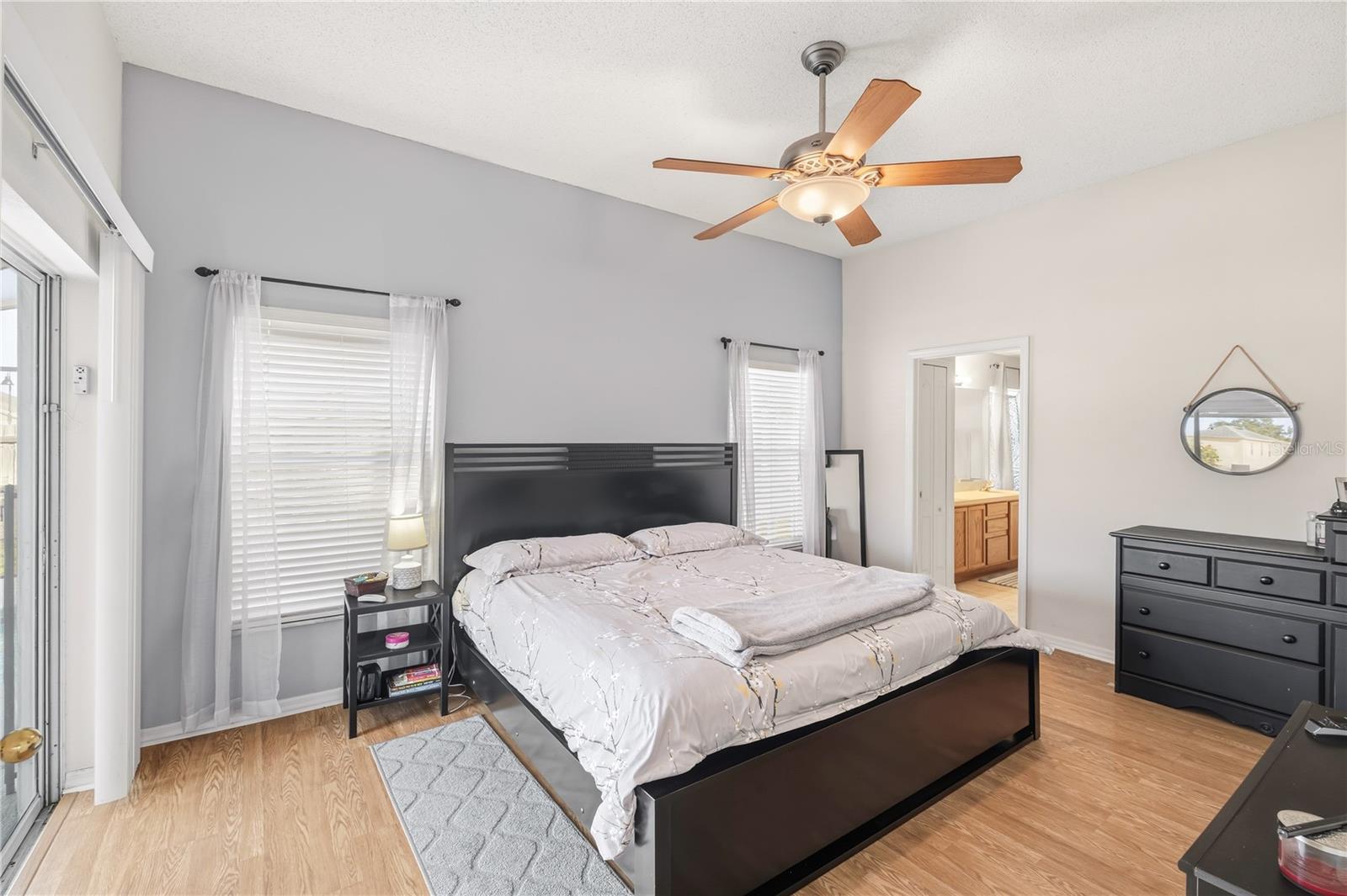 Image 12 of 23 For 13107 Heming Way