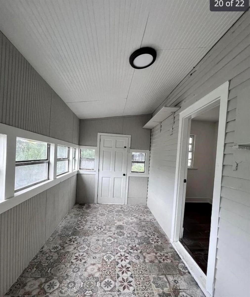 Image 7 of 7 For 502 18th Street