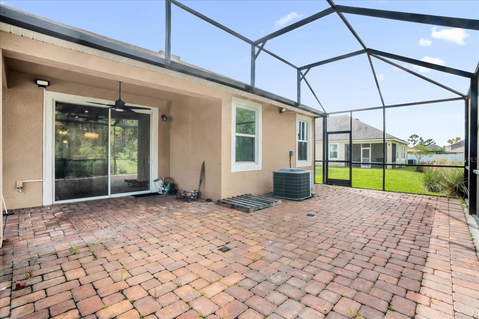 Image 24 of 42 For 2444 Varenna Loop