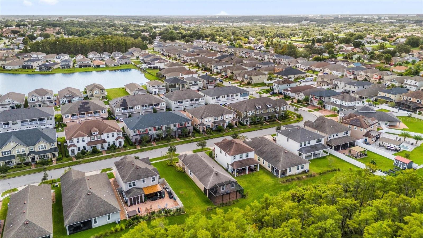 Image 28 of 42 For 2444 Varenna Loop