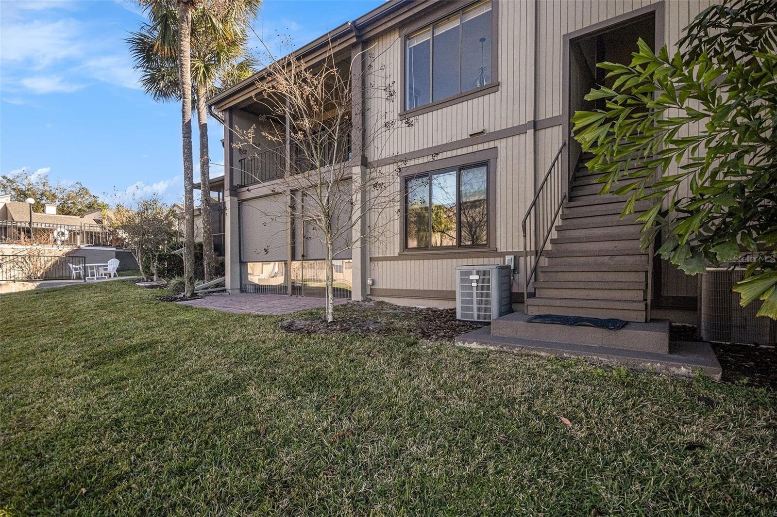 Image 24 of 28 For 144 Maitland Avenue C