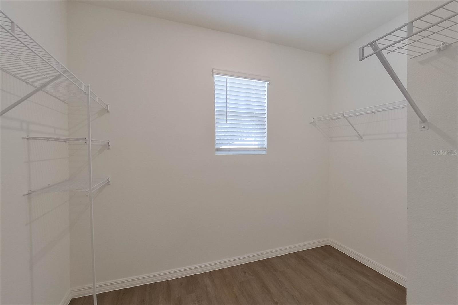 Image 15 of 29 For 32016 Katelin Circle