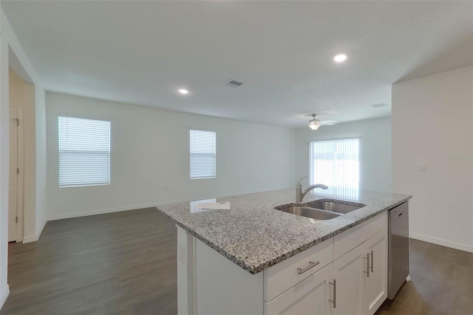 Image 8 of 29 For 32016 Katelin Circle