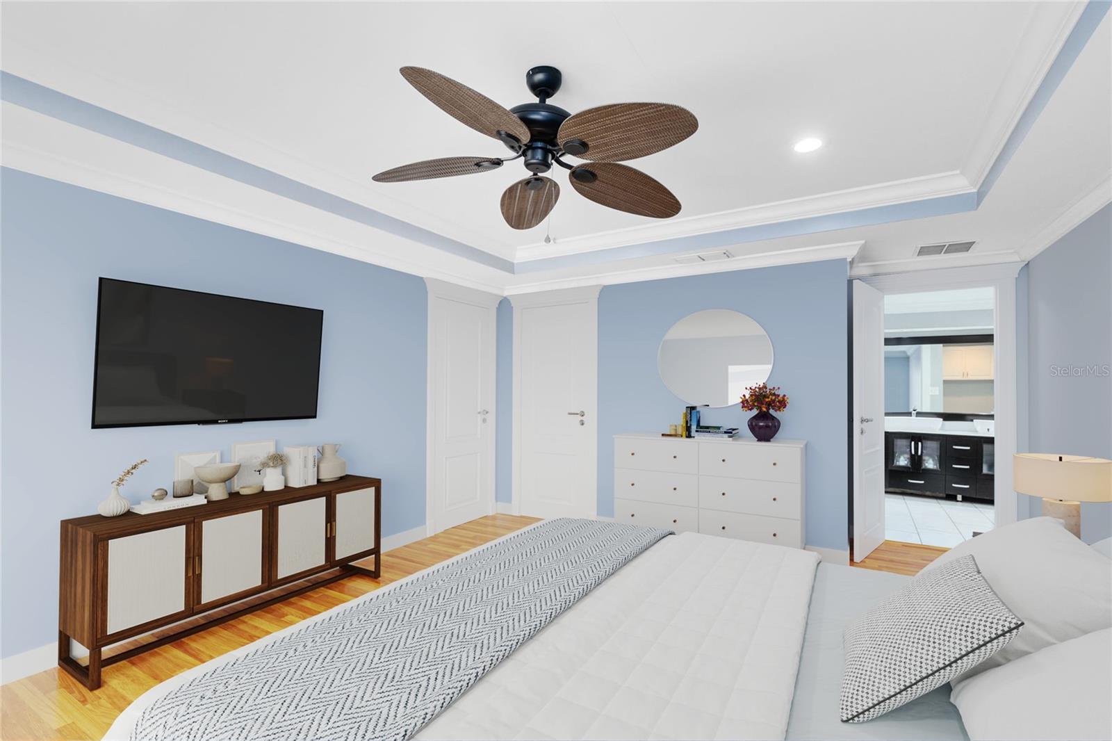 Image 13 of 40 For 530 Eola Drive