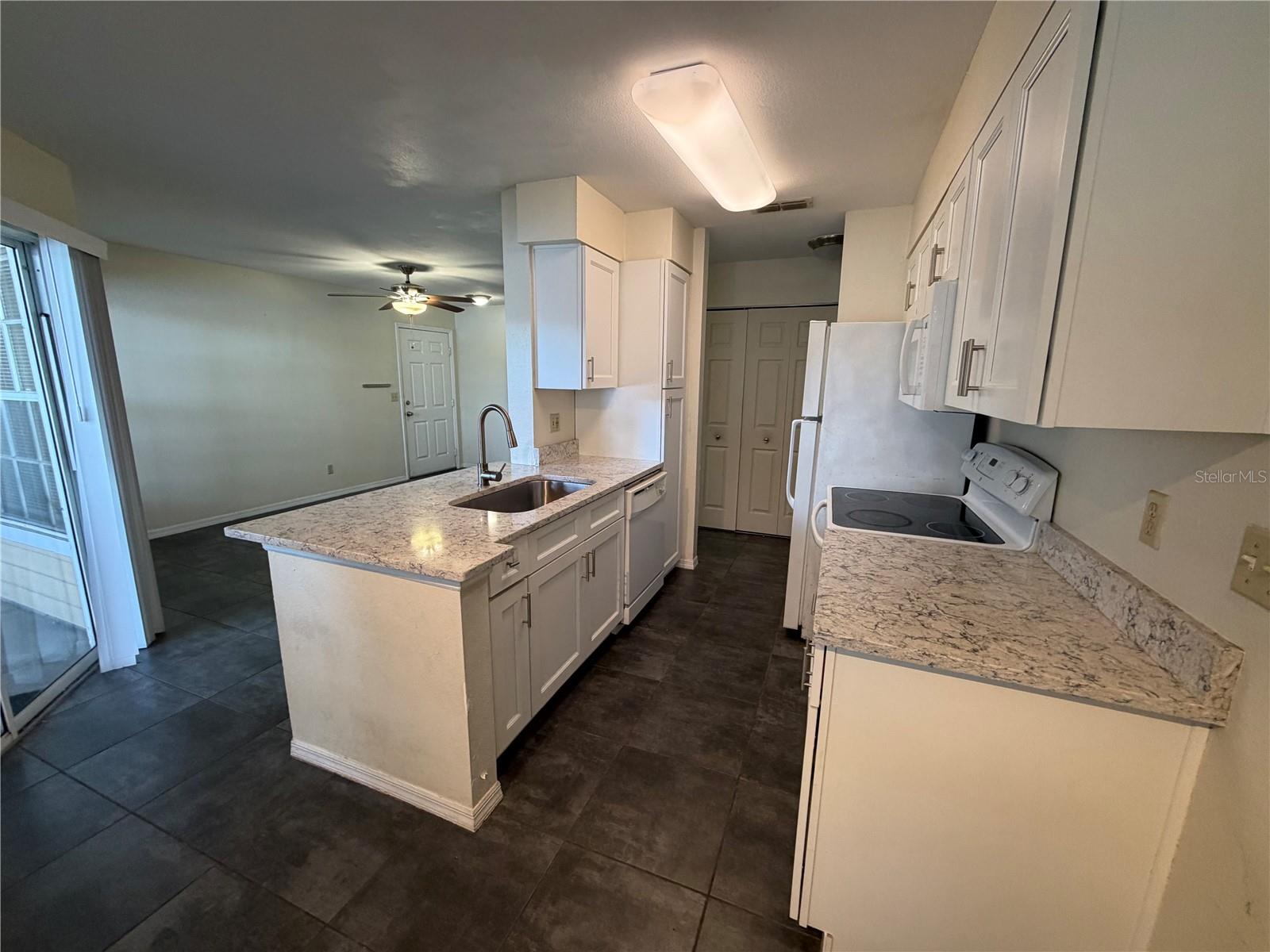 Image 5 of 17 For 1071 Hiawassee Road 1214