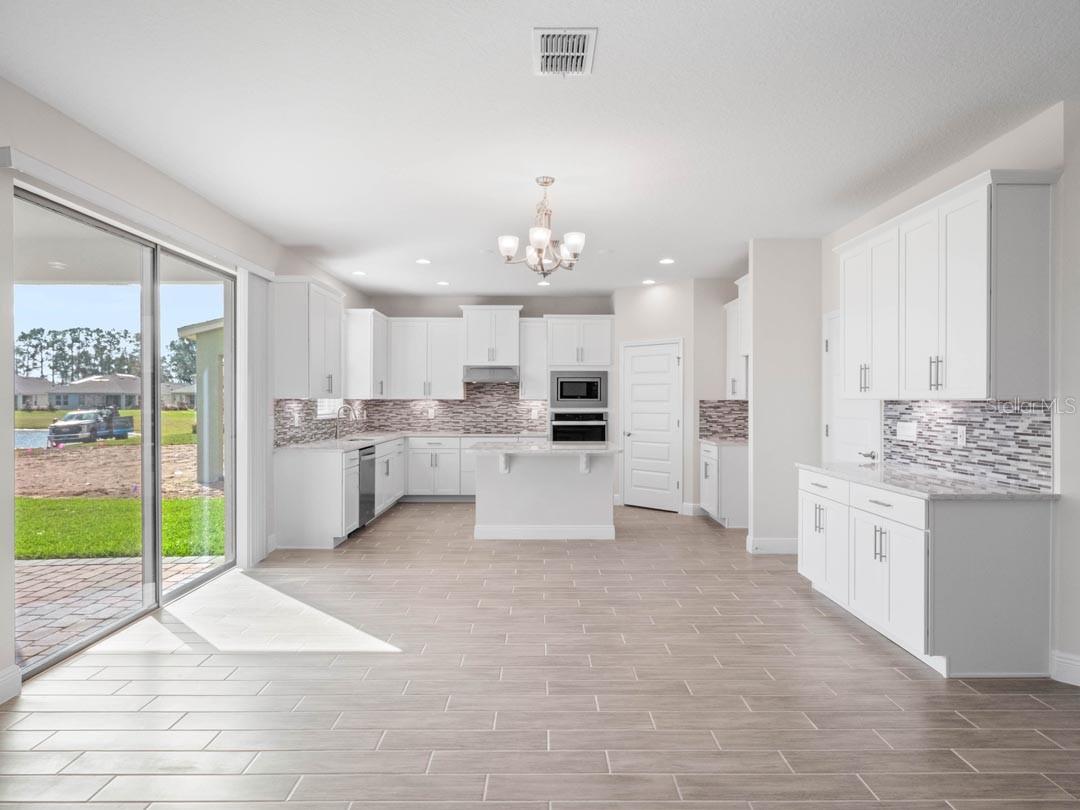 Image 10 of 41 For 11187 Hollow Bay Drive