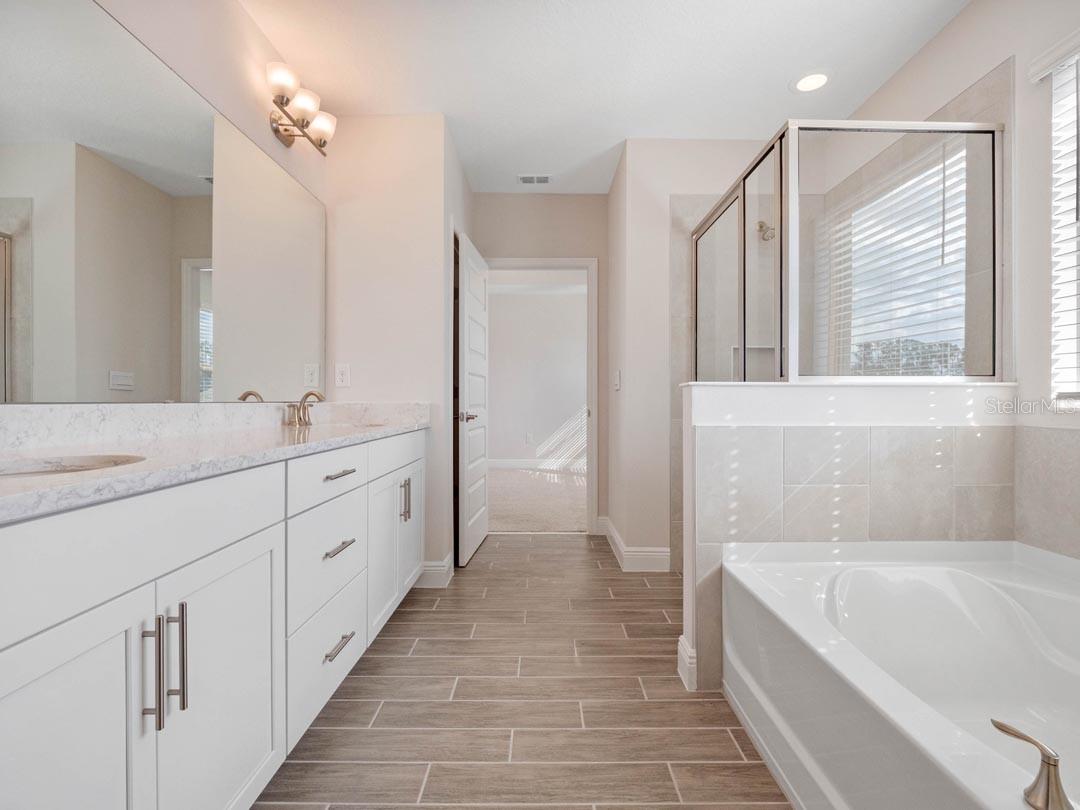 Image 26 of 41 For 11187 Hollow Bay Drive