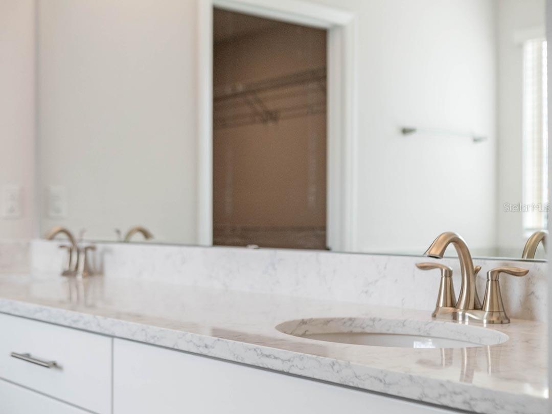 Image 27 of 41 For 11187 Hollow Bay Drive