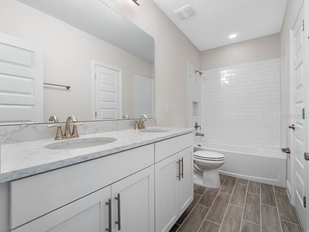 Image 32 of 41 For 11187 Hollow Bay Drive