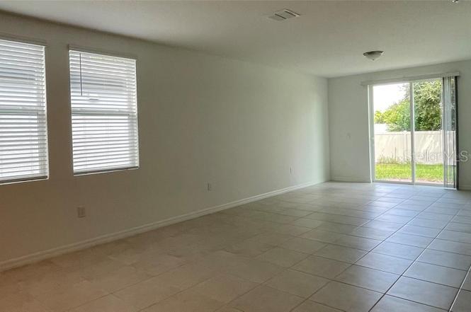 Image 17 of 27 For 3094 Laurel Oak Lane