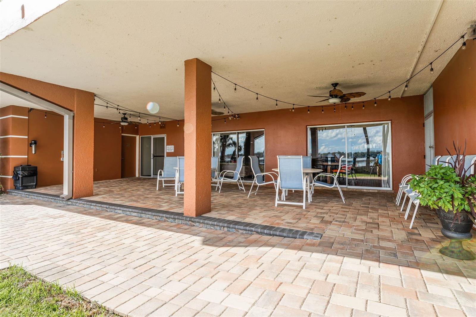 Image 28 of 50 For 690 Osceola Avenue 503