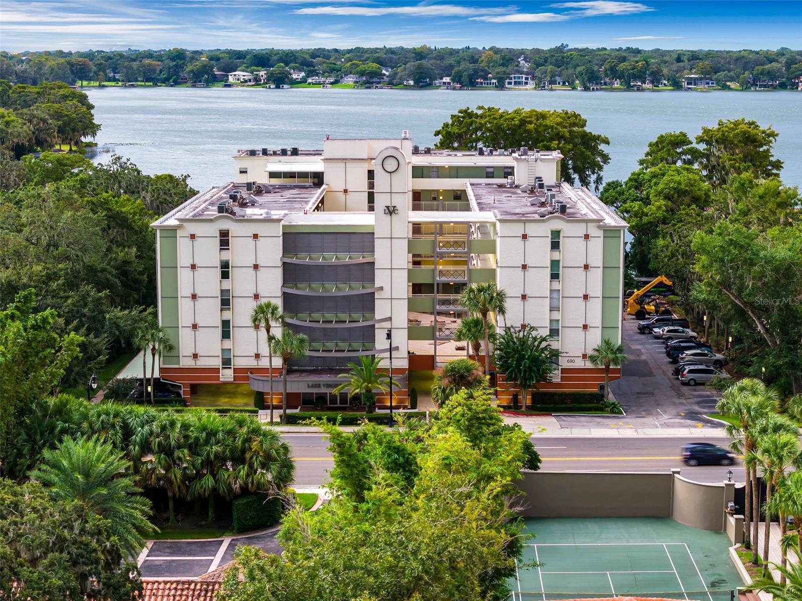 Image 41 of 50 For 690 Osceola Avenue 503