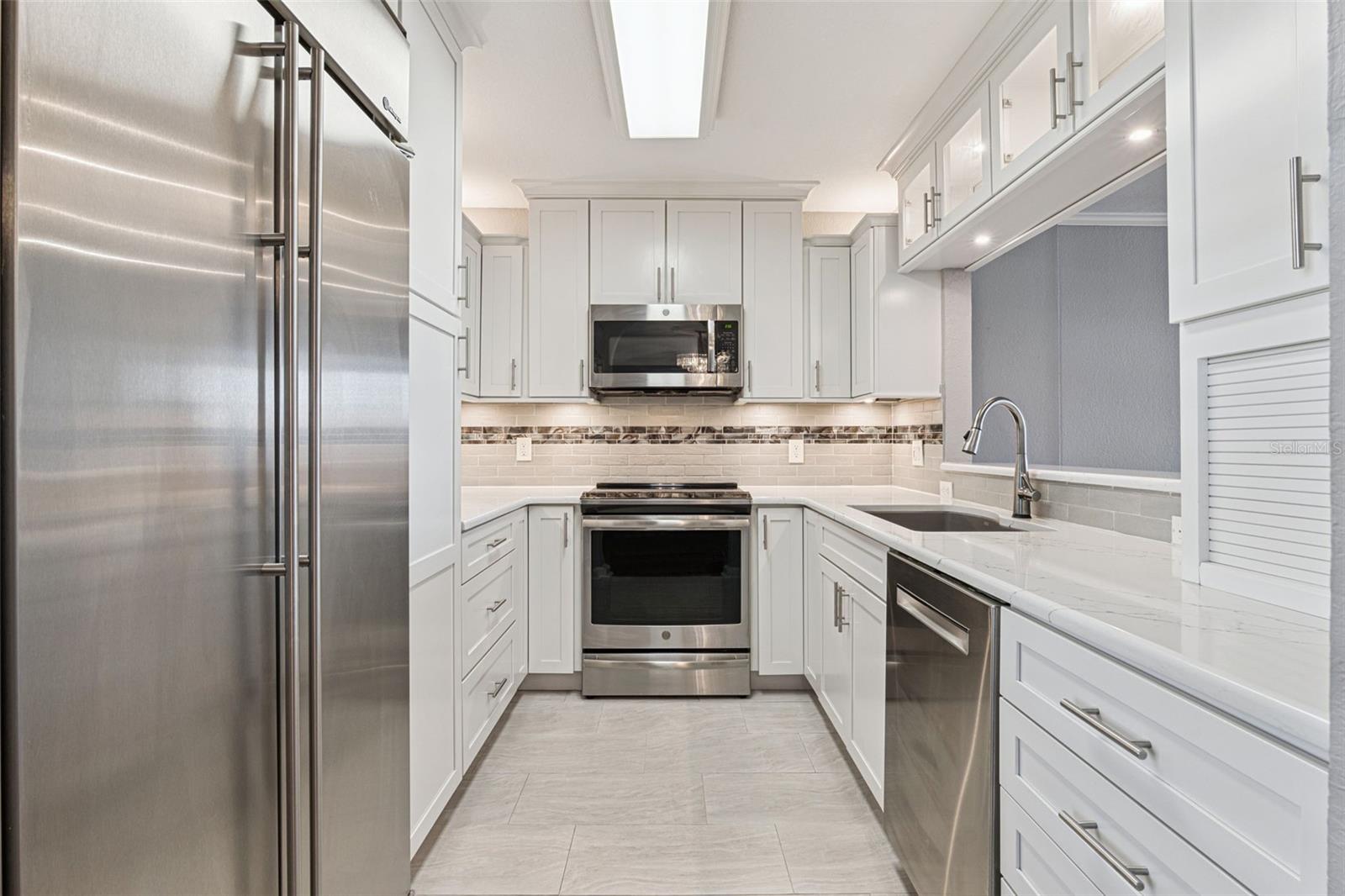 Image 9 of 50 For 690 Osceola Avenue 503