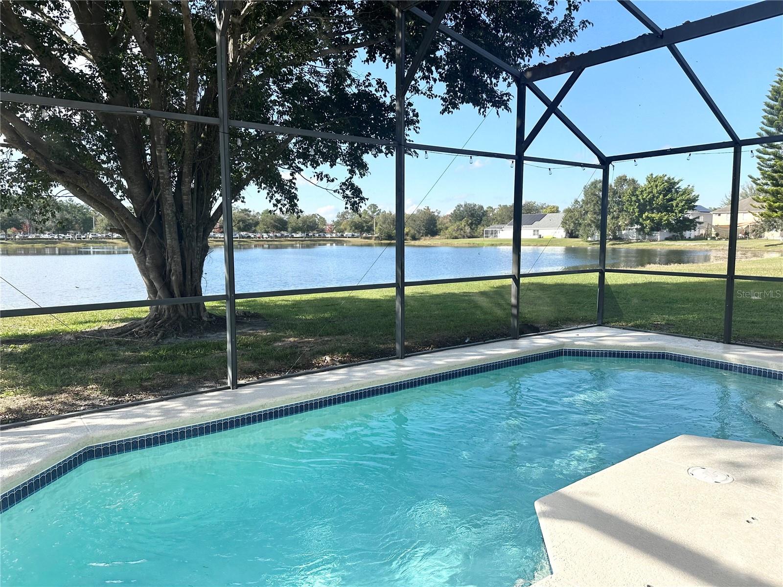 Image 3 of 47 For 12553 Beacontree Way