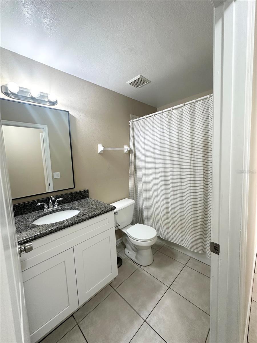 Image 33 of 47 For 12553 Beacontree Way