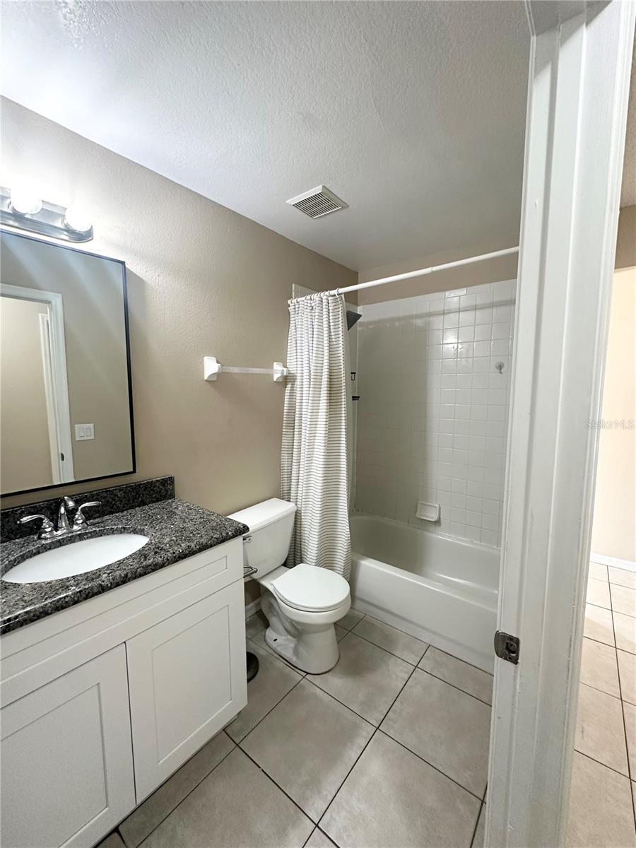 Image 34 of 47 For 12553 Beacontree Way