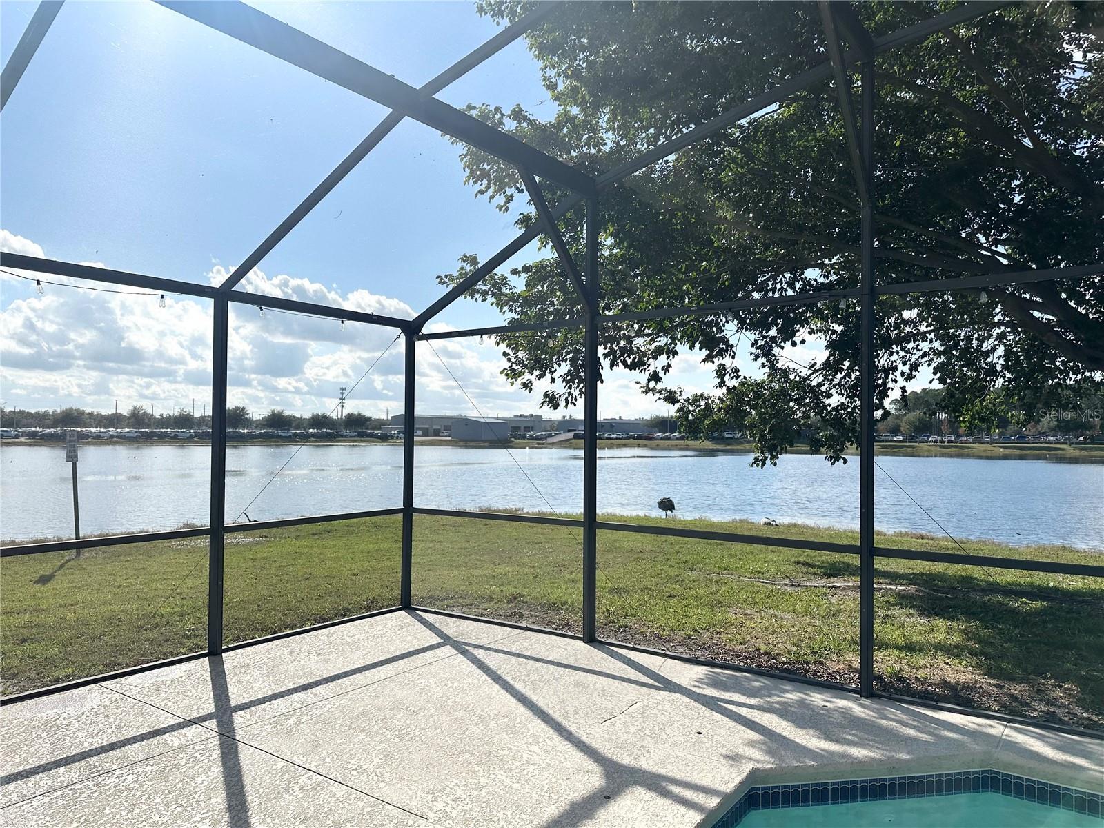 Image 39 of 47 For 12553 Beacontree Way