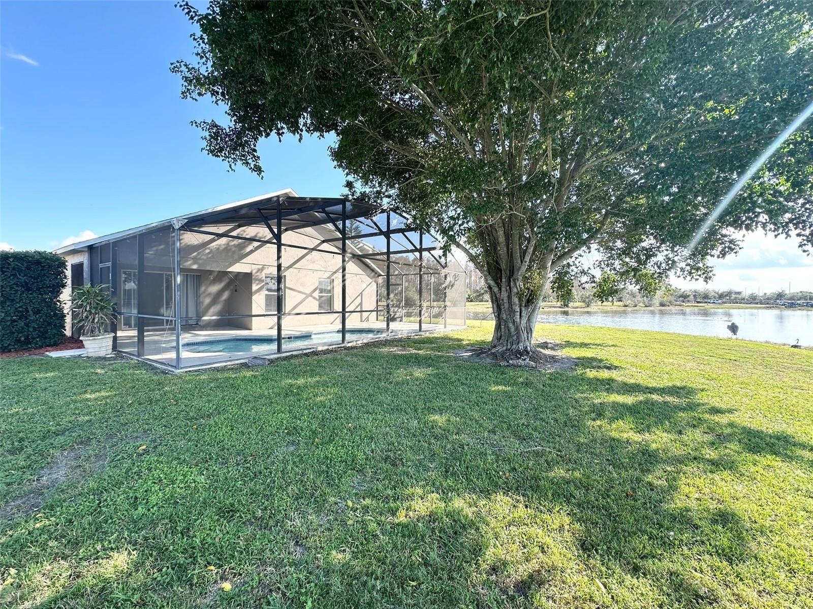 Image 44 of 47 For 12553 Beacontree Way