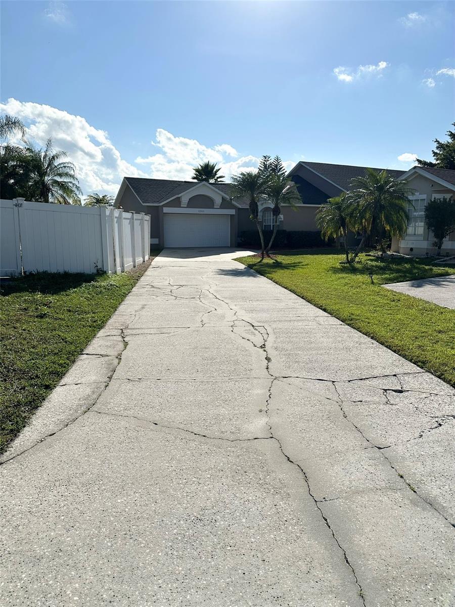 Image 7 of 47 For 12553 Beacontree Way