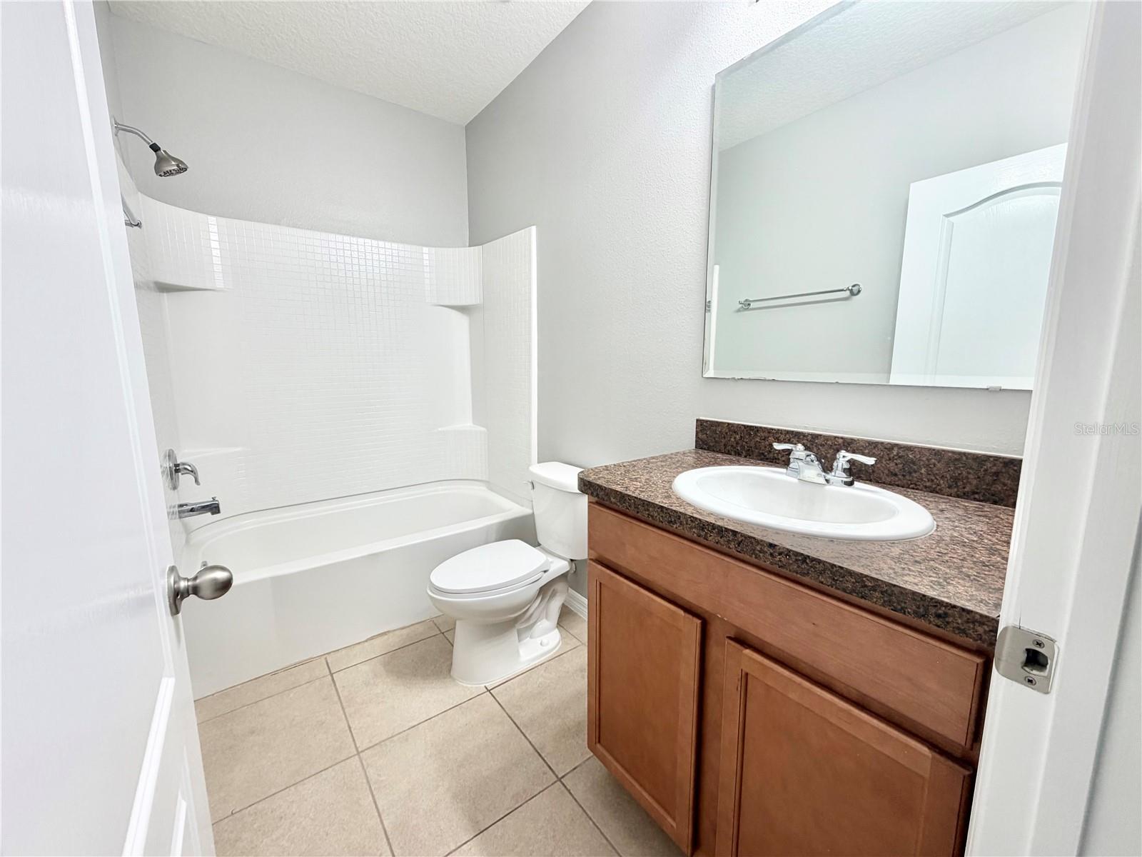 Image 16 of 22 For 3520 Seneca Club Loop 51 (unit A