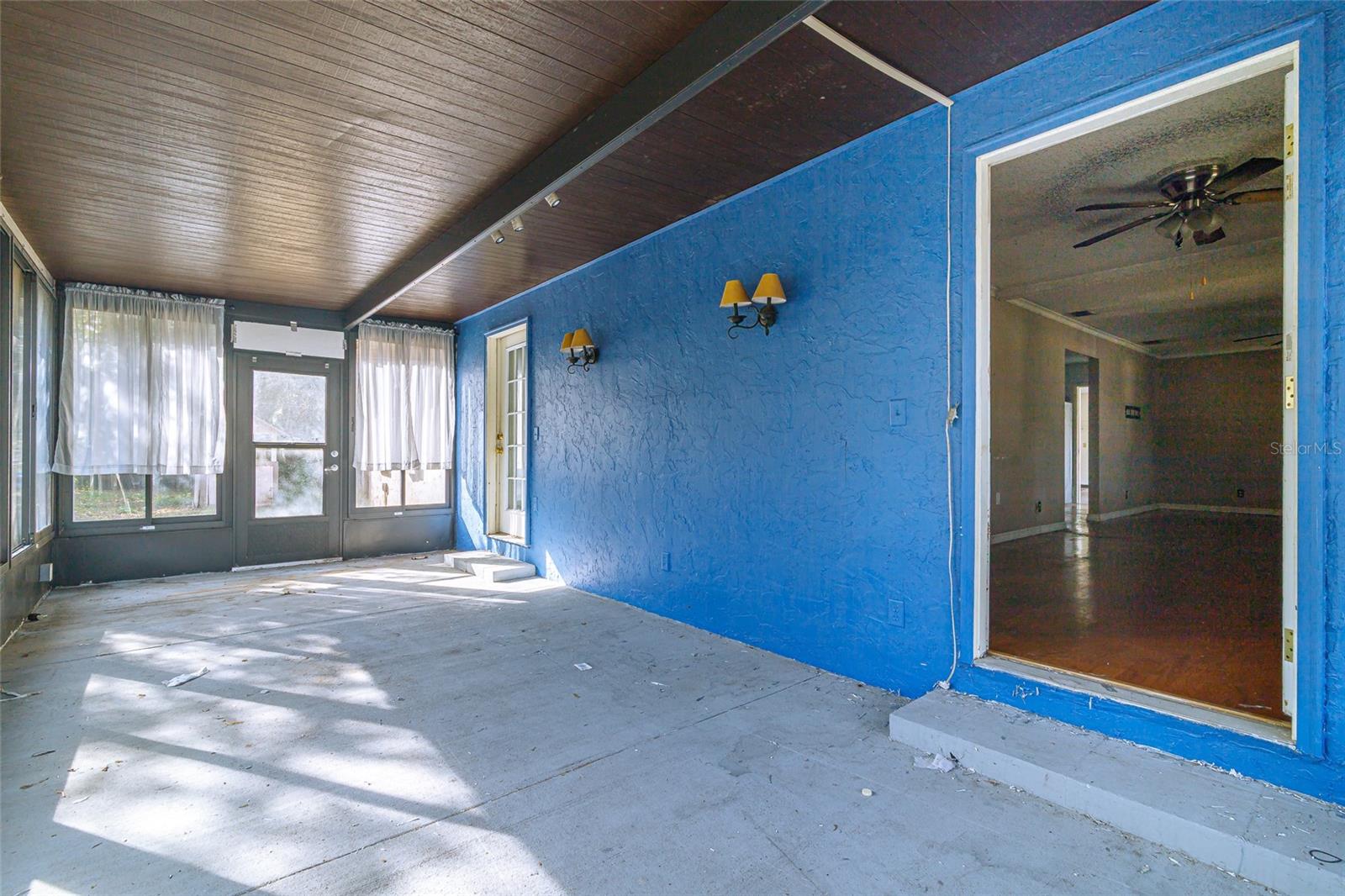 Image 15 of 50 For 9140 155th Place