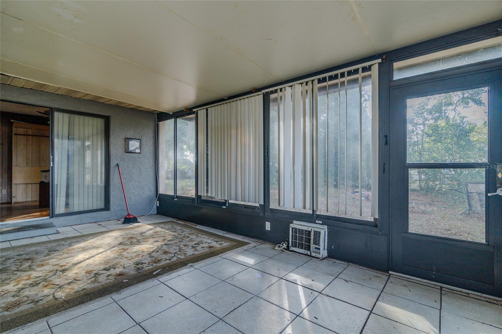 Image 30 of 50 For 9140 155th Place