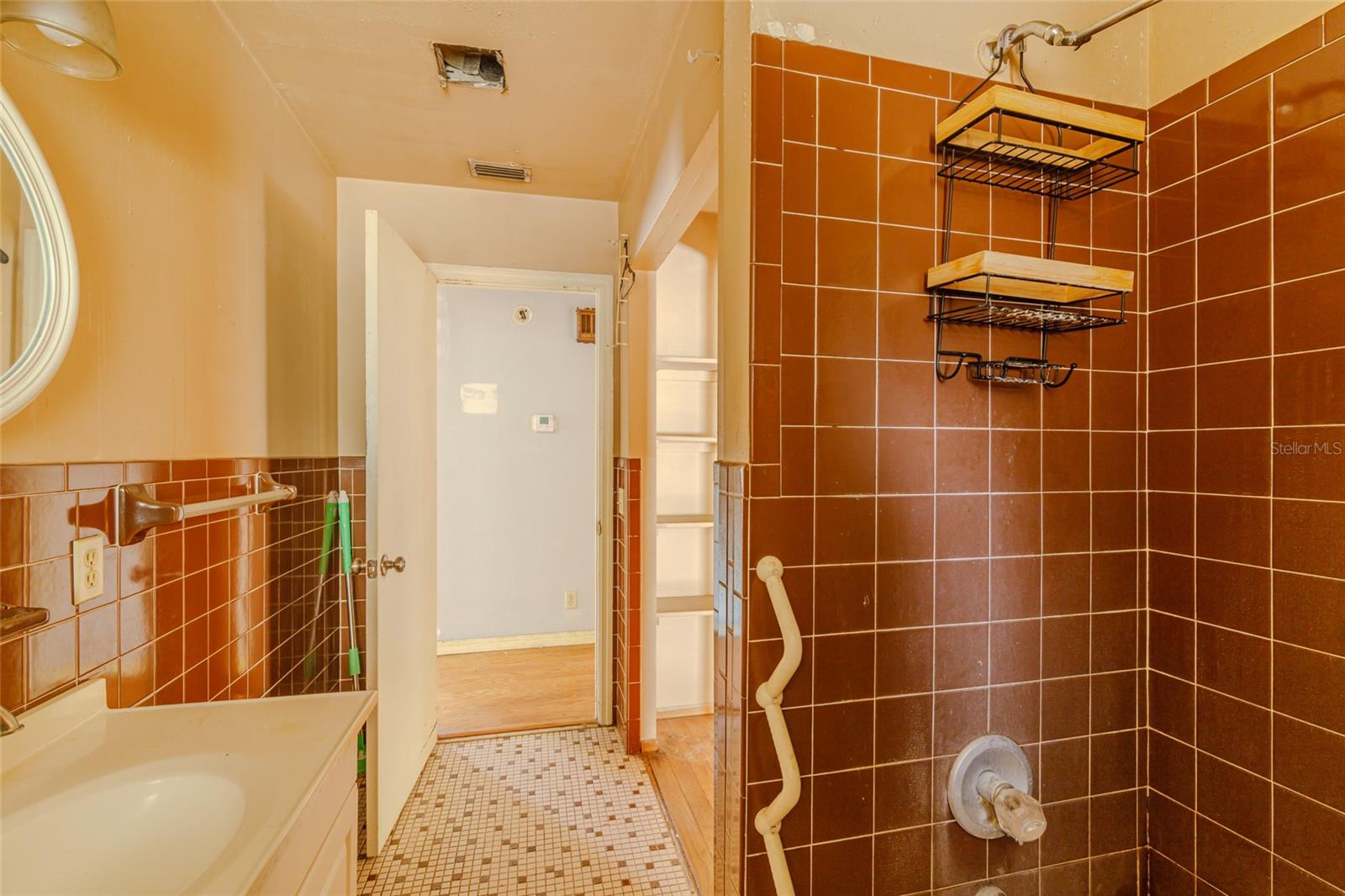 Image 41 of 50 For 9140 155th Place