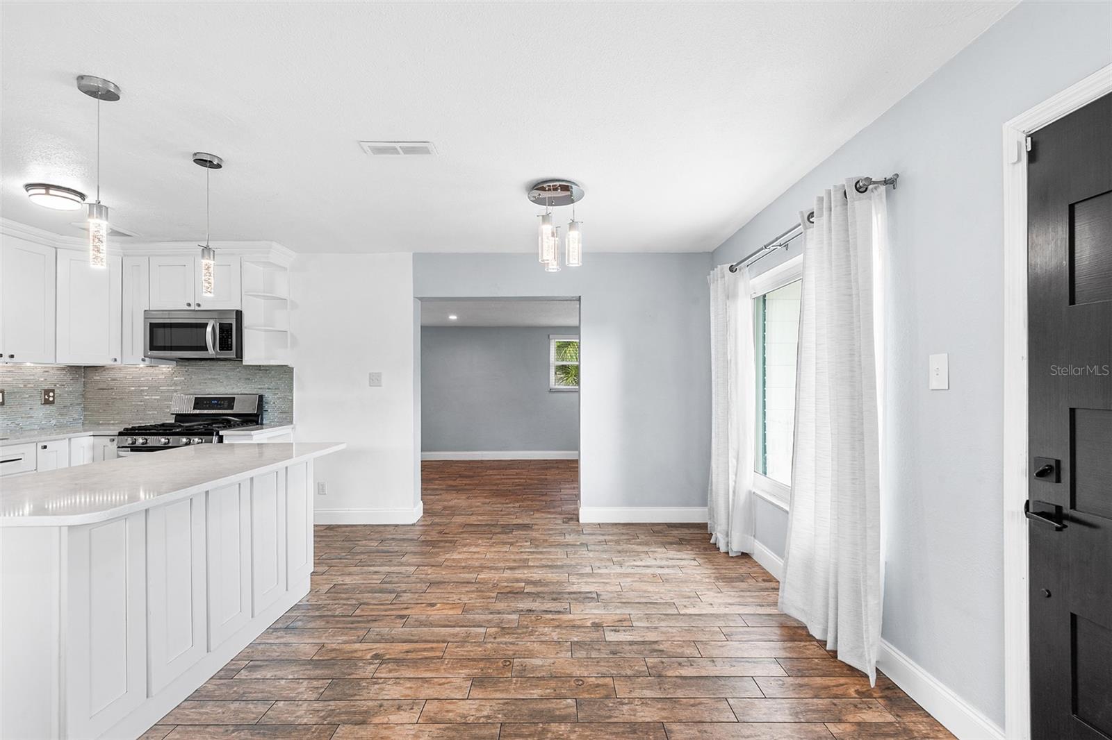 Image 10 of 28 For 7606 Cassino Avenue