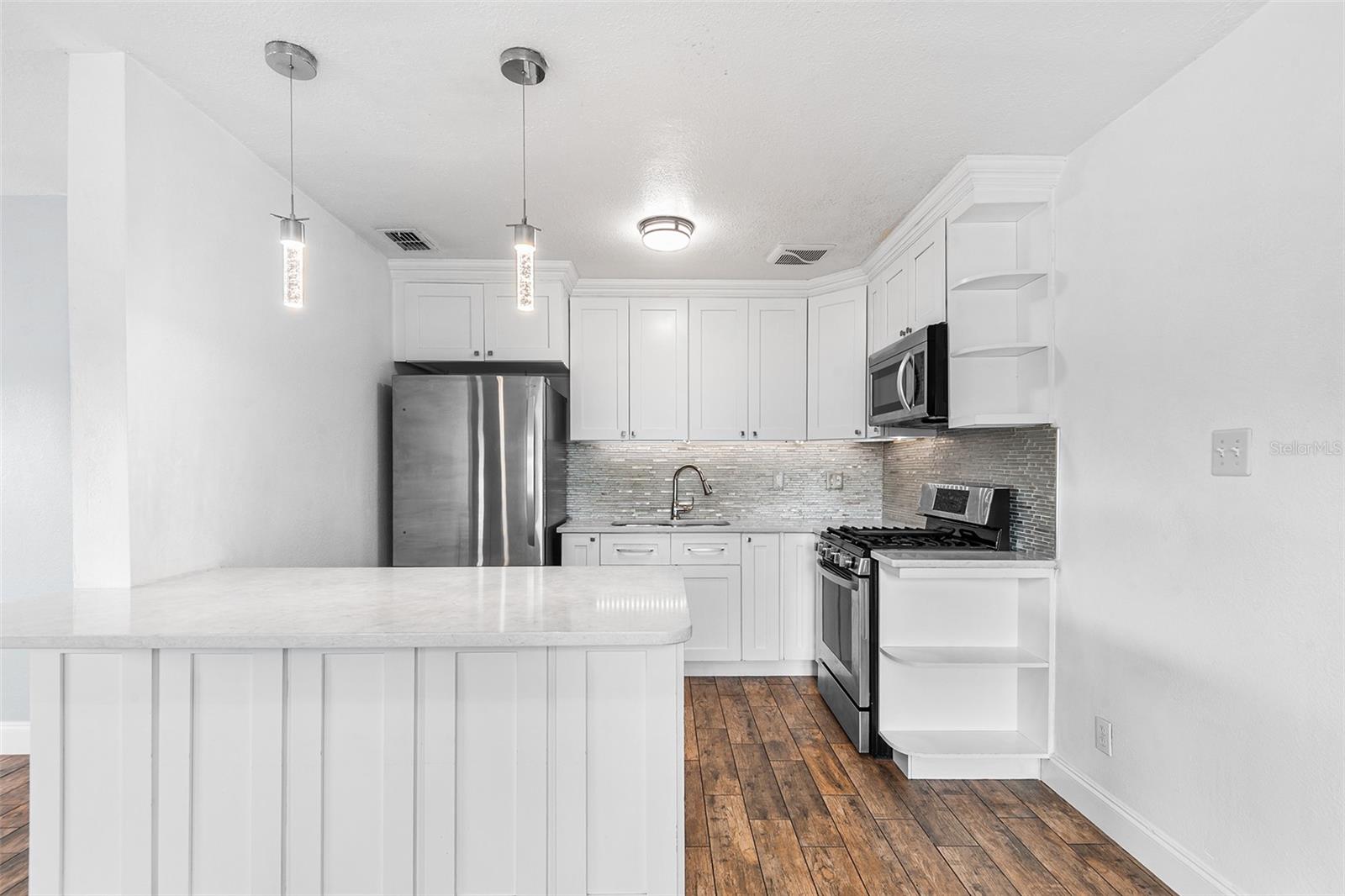 Image 13 of 28 For 7606 Cassino Avenue