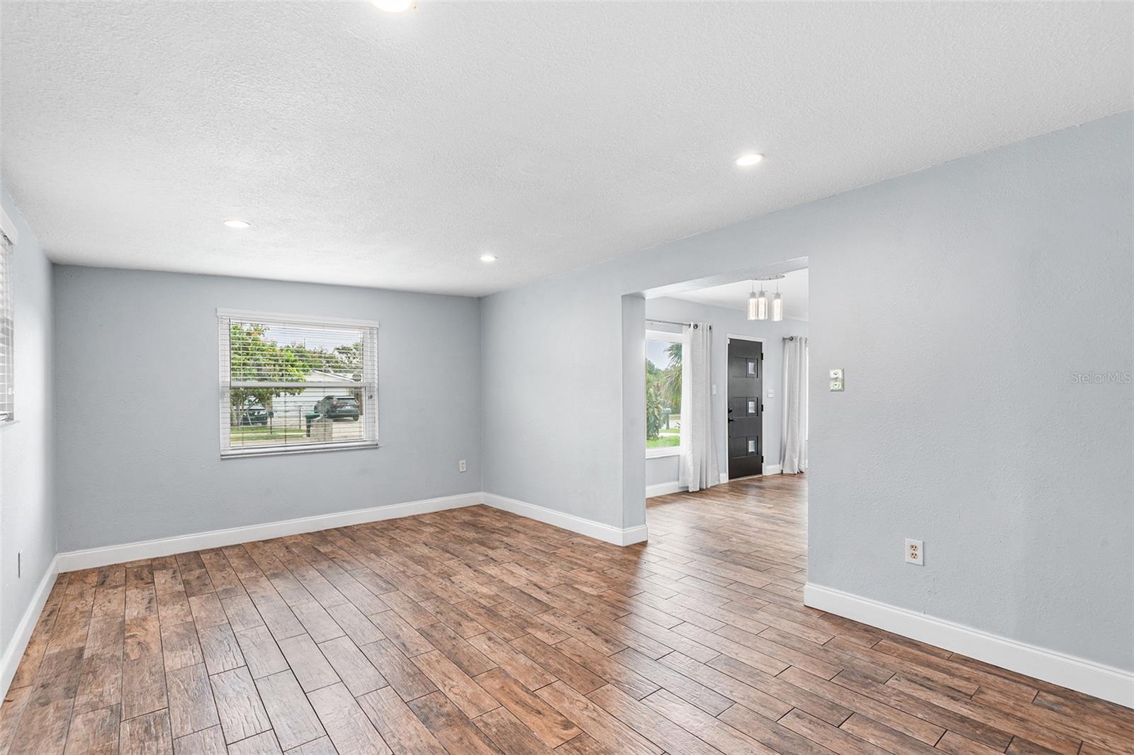 Image 17 of 28 For 7606 Cassino Avenue