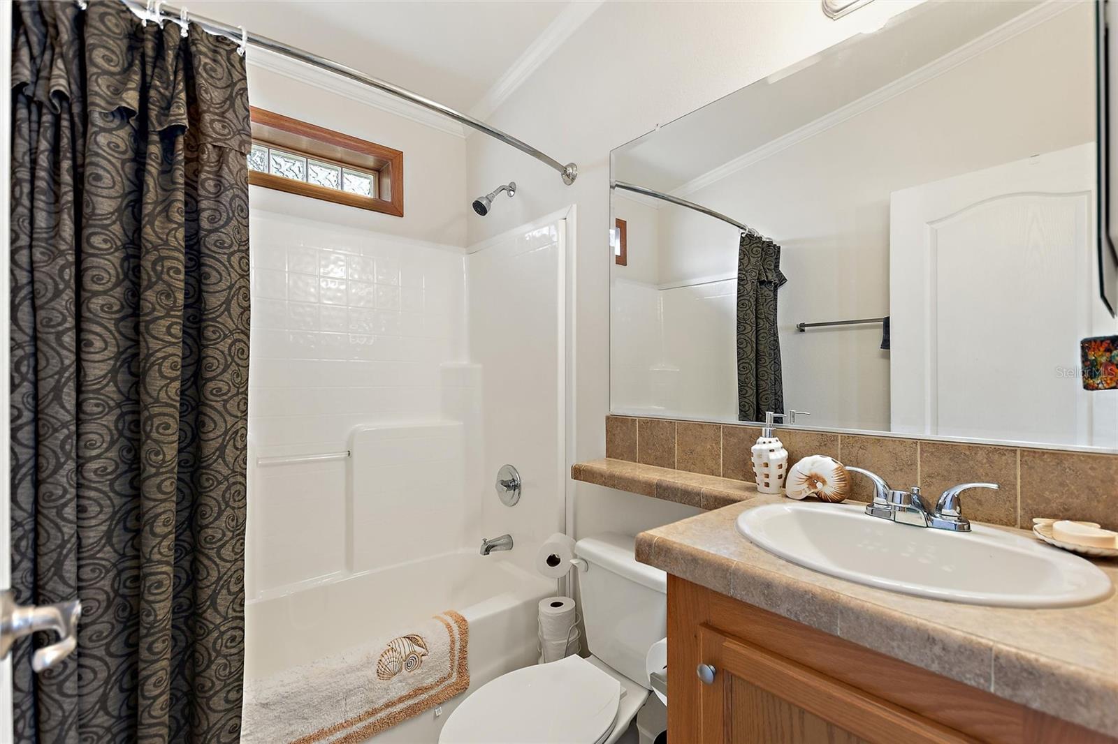 Image 23 of 38 For 142 Citrus Ridge Drive