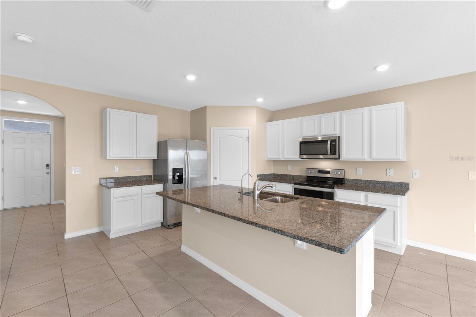 Image 11 of 35 For 1461 Olive Court