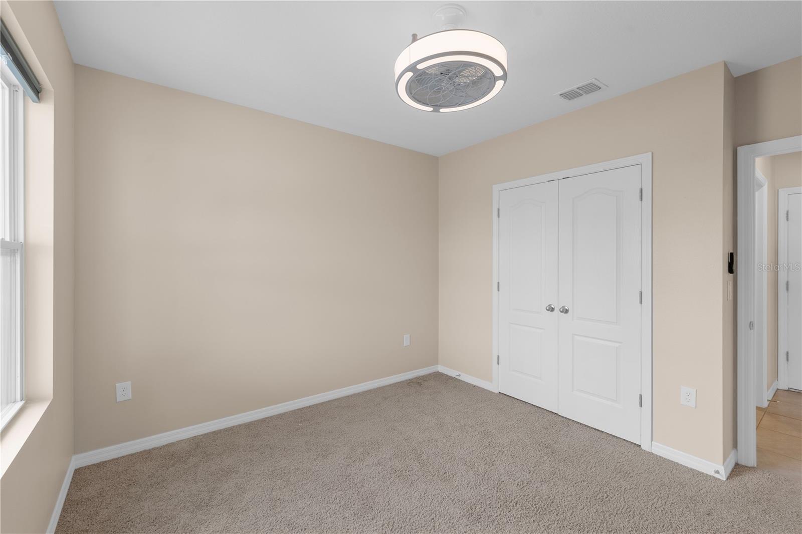 Image 17 of 35 For 1461 Olive Court