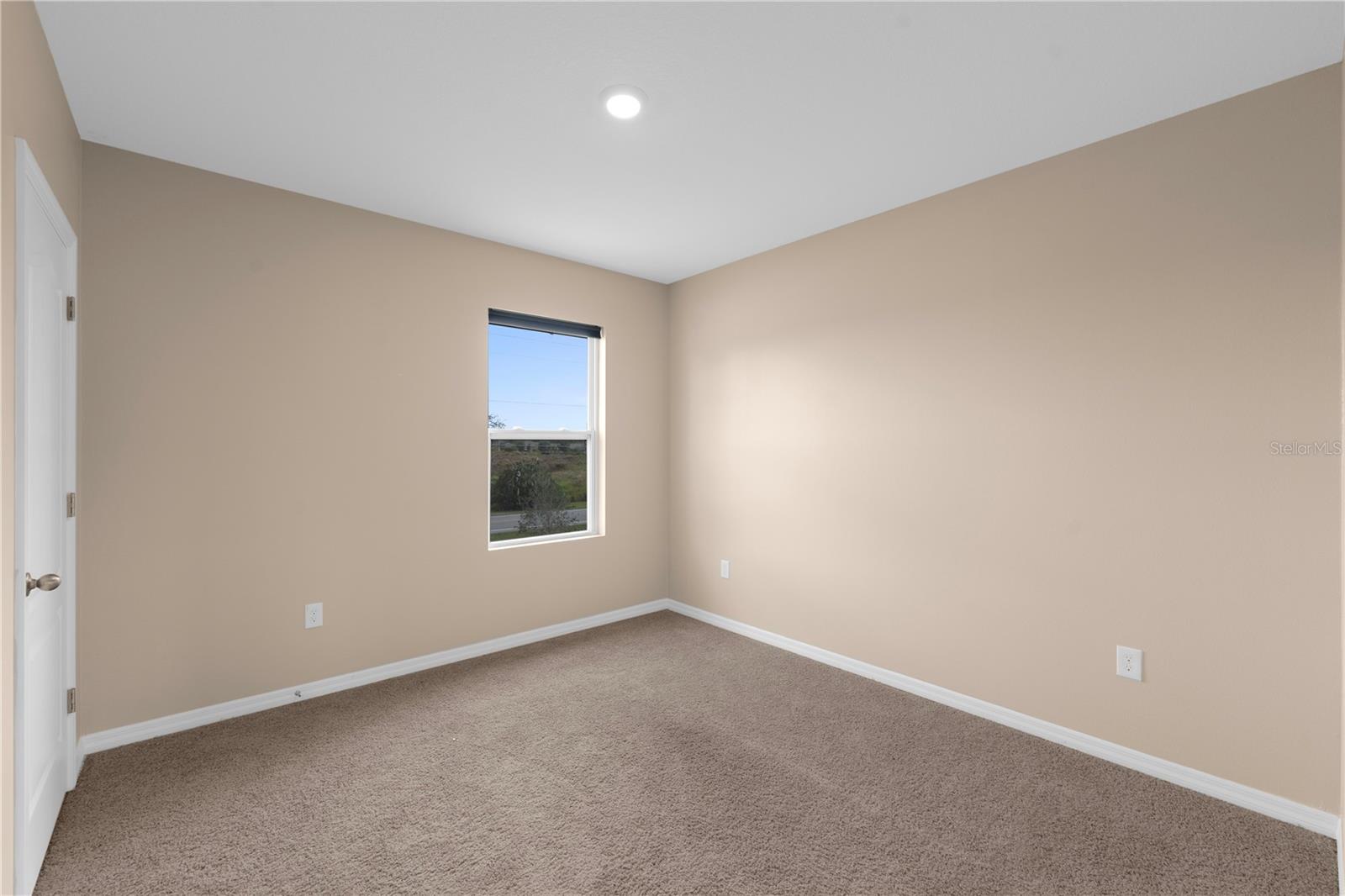 Image 25 of 35 For 1461 Olive Court