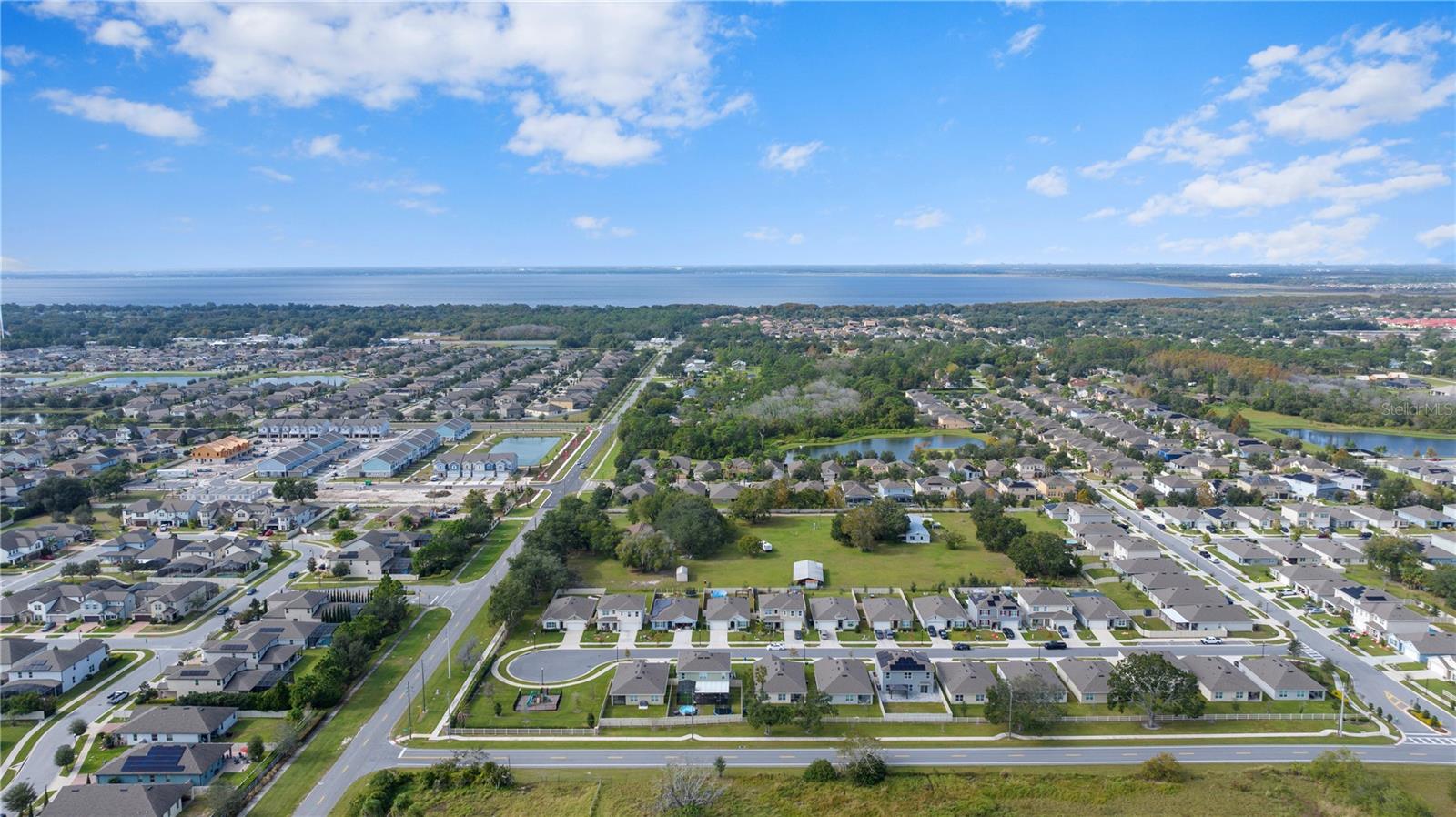 Image 4 of 35 For 1461 Olive Court